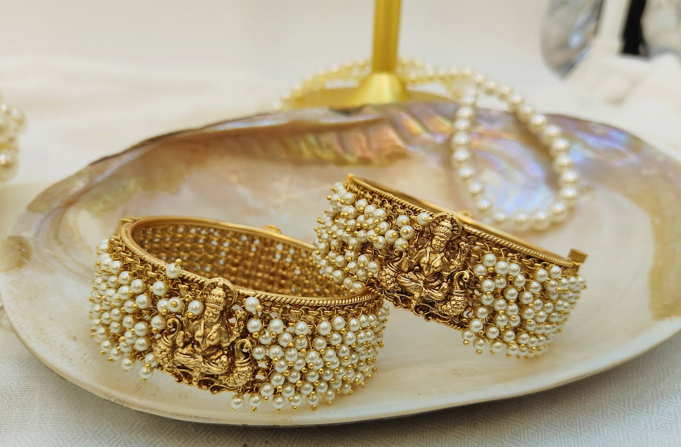 Openable Lakshmi Pearl Bangles(single)