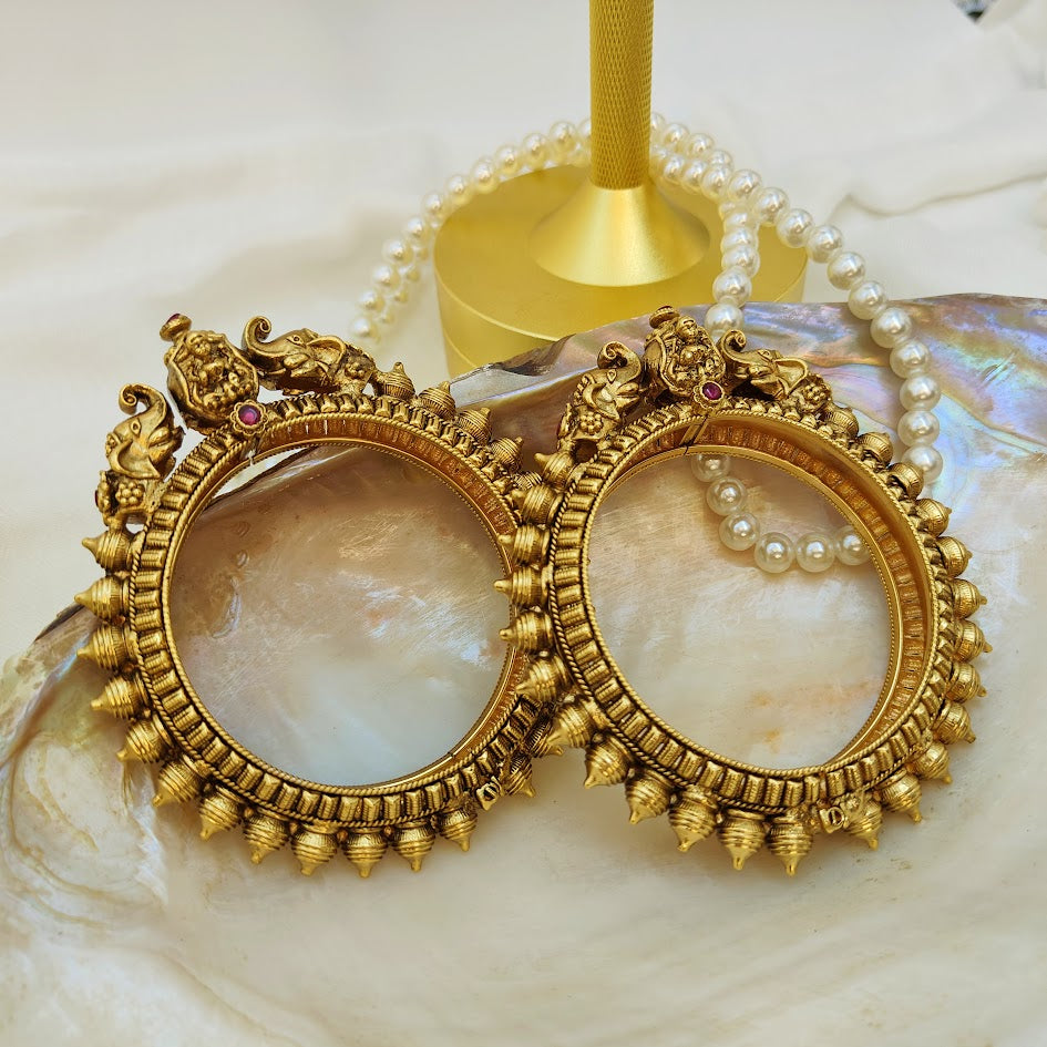 Antique Gold Elephant Kada(single)