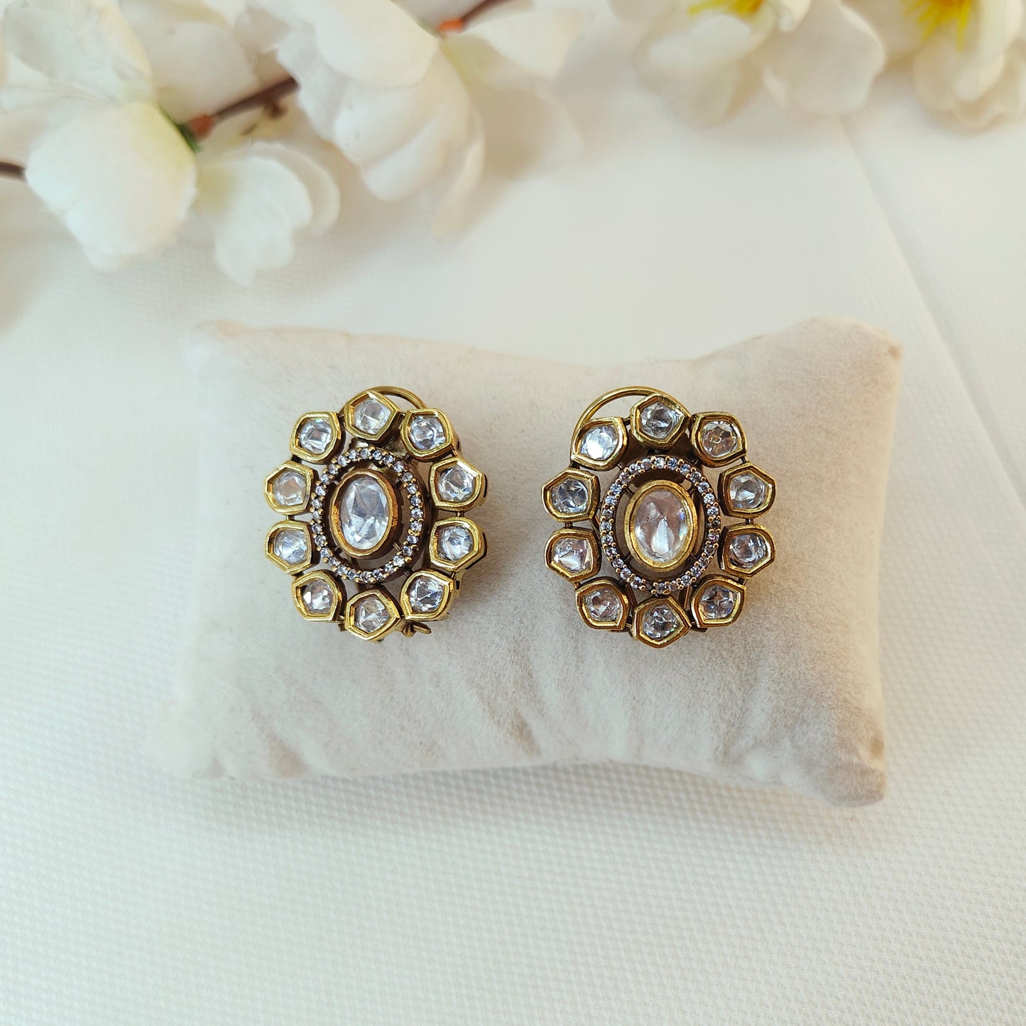 Single line Moissanite polki necklace