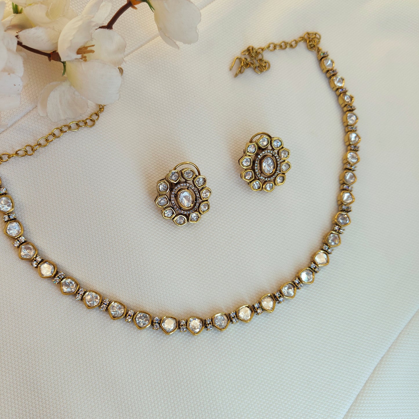 Single line Moissanite polki necklace