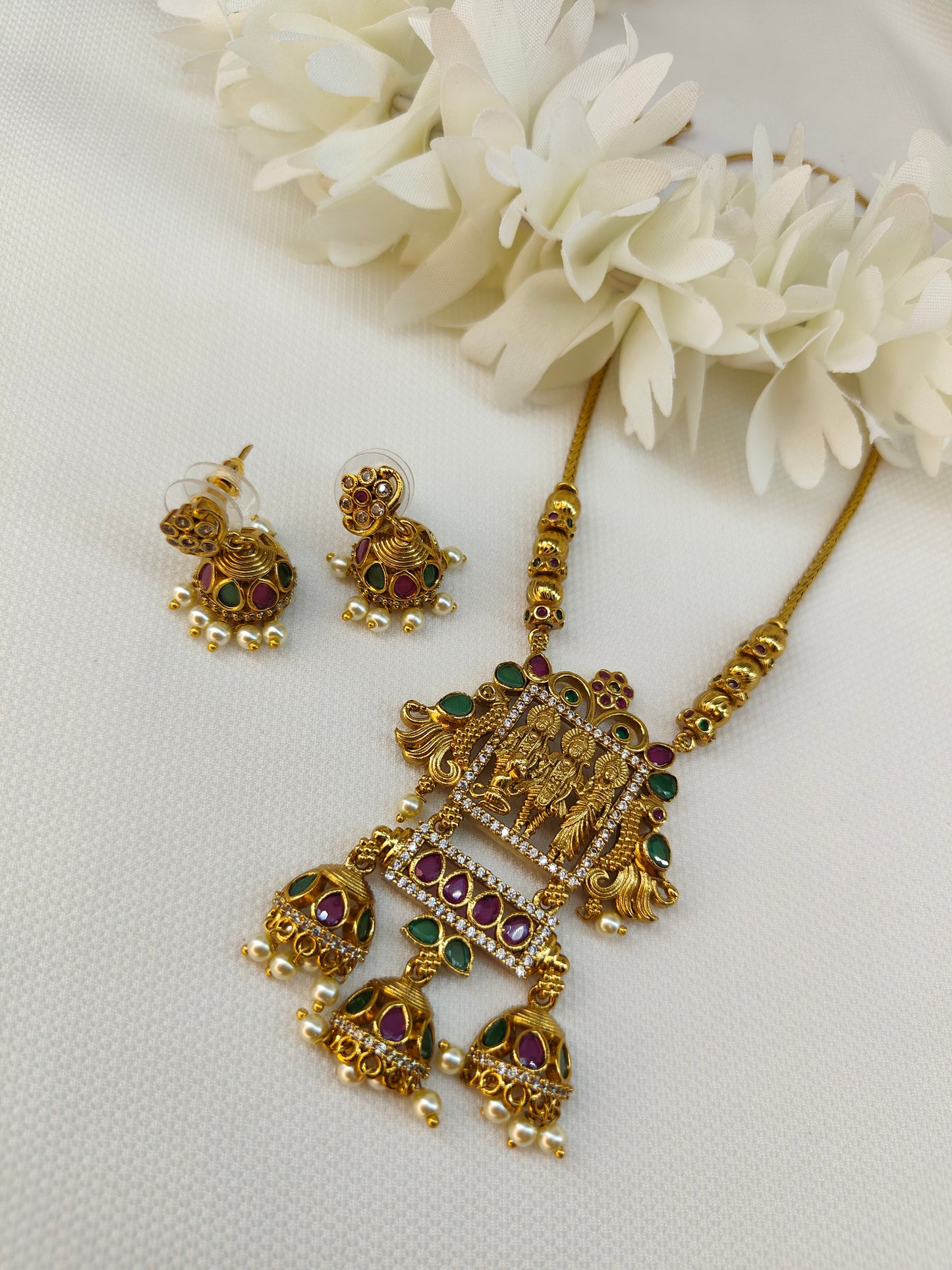 Ruby Green Antique Gold Long Pendant Set