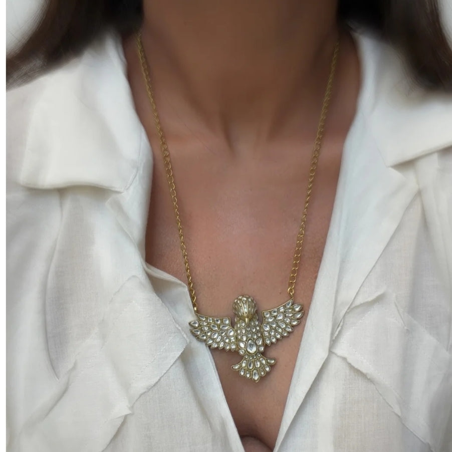 Eagle pendant with chain