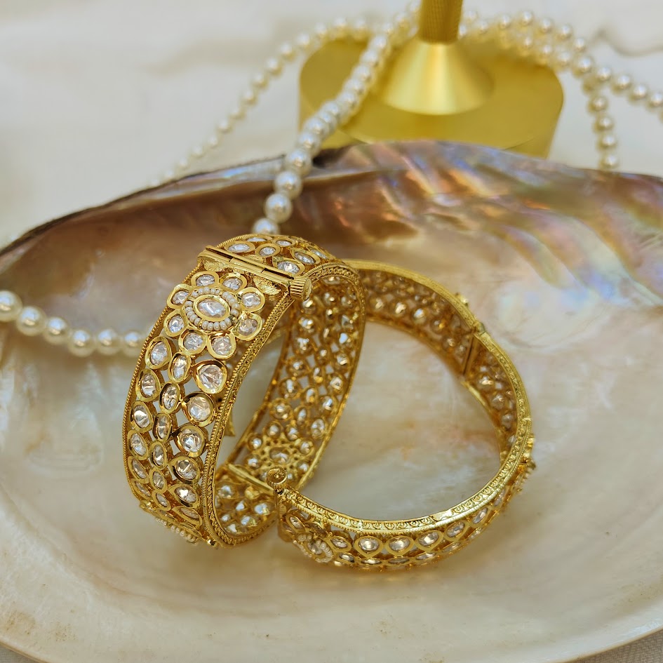 Gold Moissanite Polaki Bangles