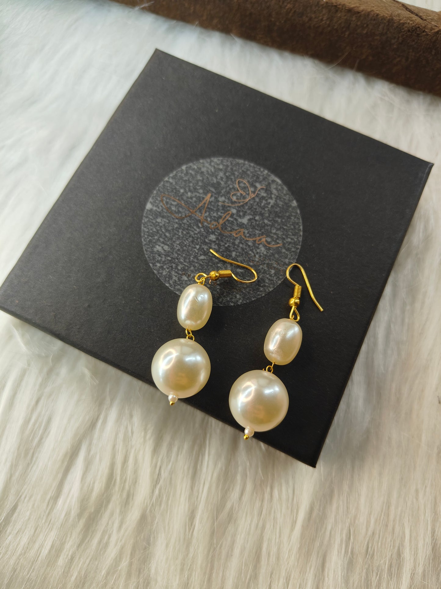 Inara Pearl Choker