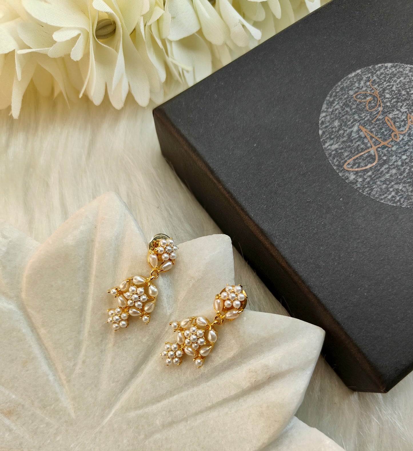 Raksha pearl Necklace