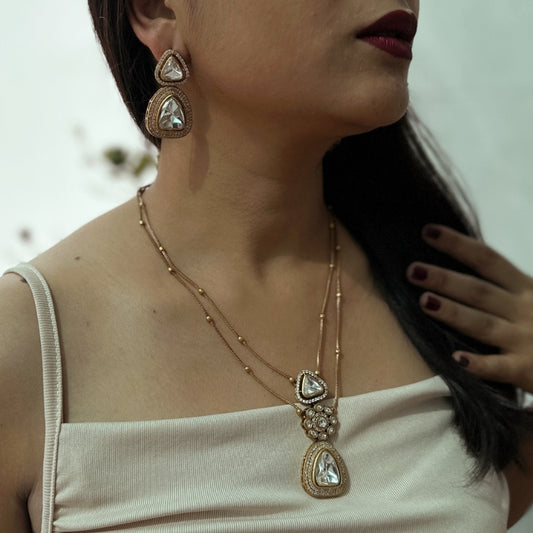 Ruhi moissanite pendant set