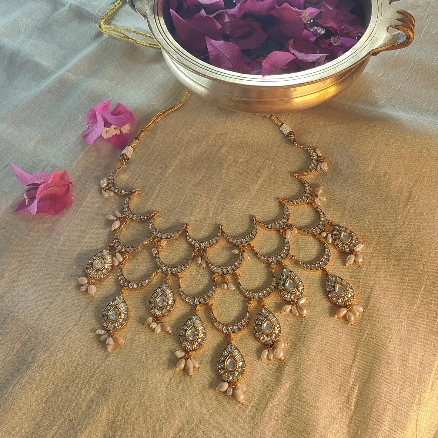 Saanjh chand necklace