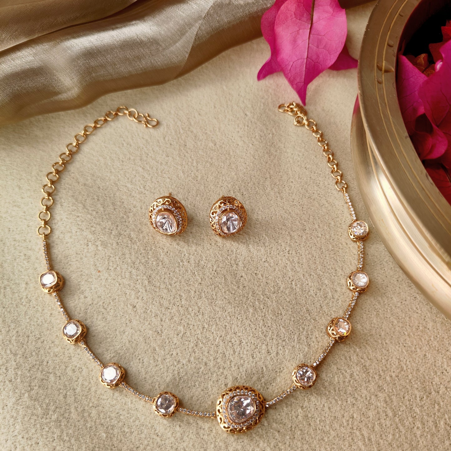 Lyra Moissanite Single Line Necklace Set