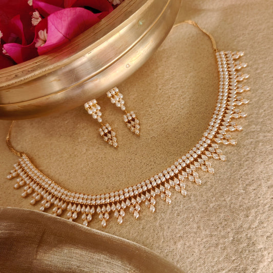 Luna Pearl Necklace set