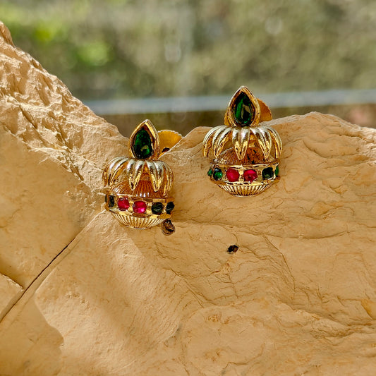 Kalash Studs