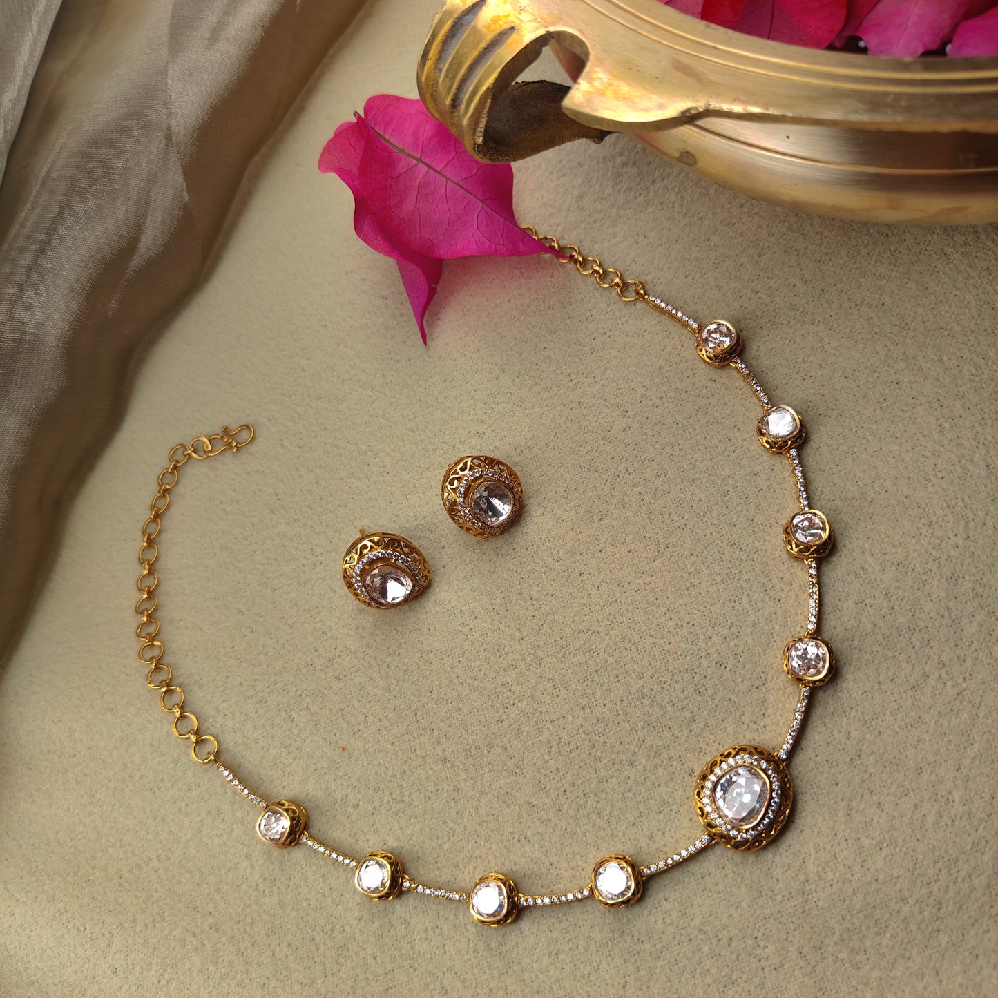 Lyra Moissanite Single Line Necklace Set