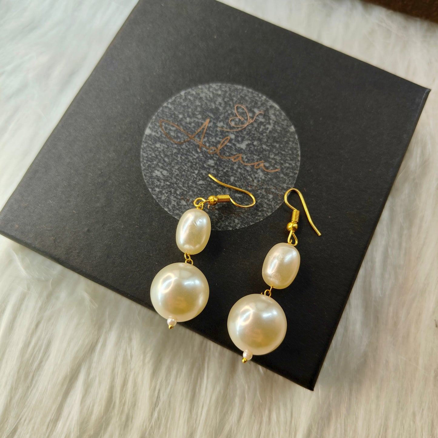 Inara Pearl Choker