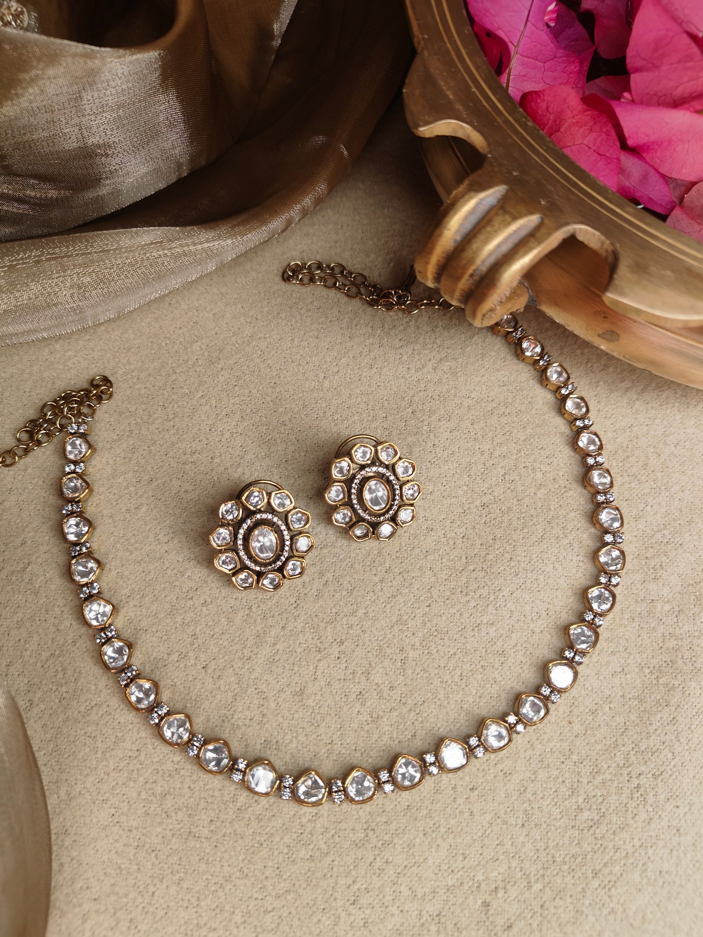 Single line Moissanite polki necklace